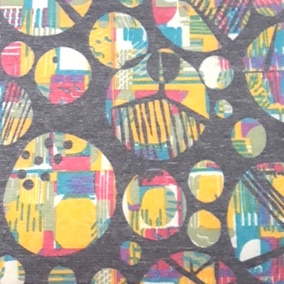 LuLaRoe NWT Sz XXS Gray Print High-Lo Tee Shirt - Picture 7 of 8